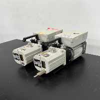 Leybold Trivac Vacuum Pump image 1